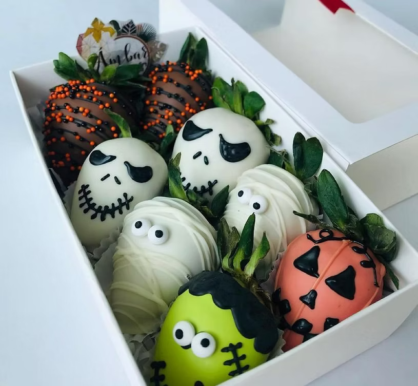 The Spooky Halloween Gourmet Strawberry Box